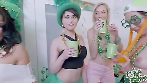 Slutty brunette like sandra a stripper