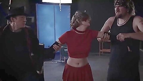 Smoking-h madr colorst crazi by foot girls